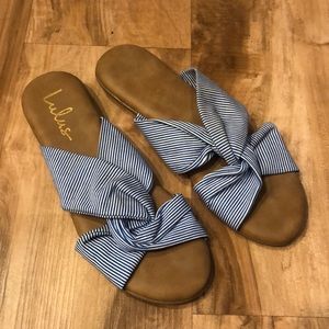 Lulus flat sandals